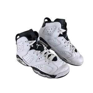 Air Jordan 6 Retro GS Reverse Oreo White Black 384665-112 Youth 5Y Womens 6.5